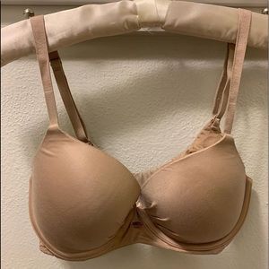 Victoria's Secret Fabulous demi bra